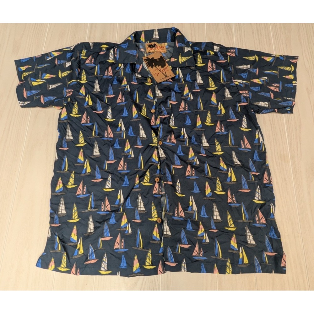 InGear men's L‎ Large button shirt short sleeve sail boats blue pink yellow READ